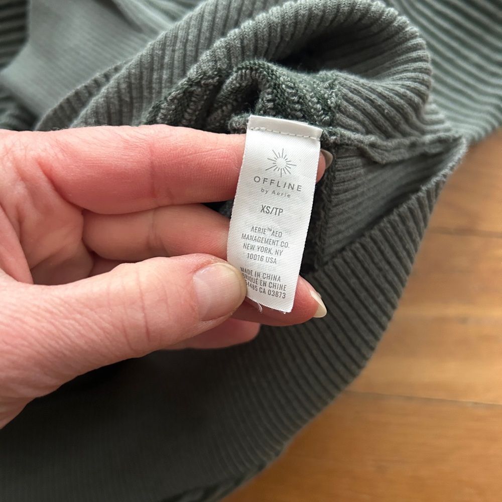 Offline Aerie Home Stretch Green Ribbed Quarter Zip Sweater Sweatshirt Size XS - Picture 5 of 10